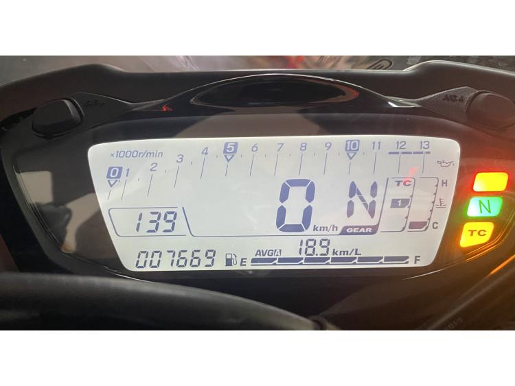 SUZUKI GSX-S 1000 ABS