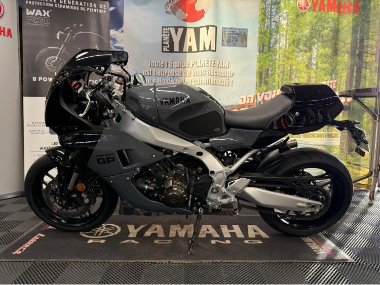 YAMAHA XSR 900 GP