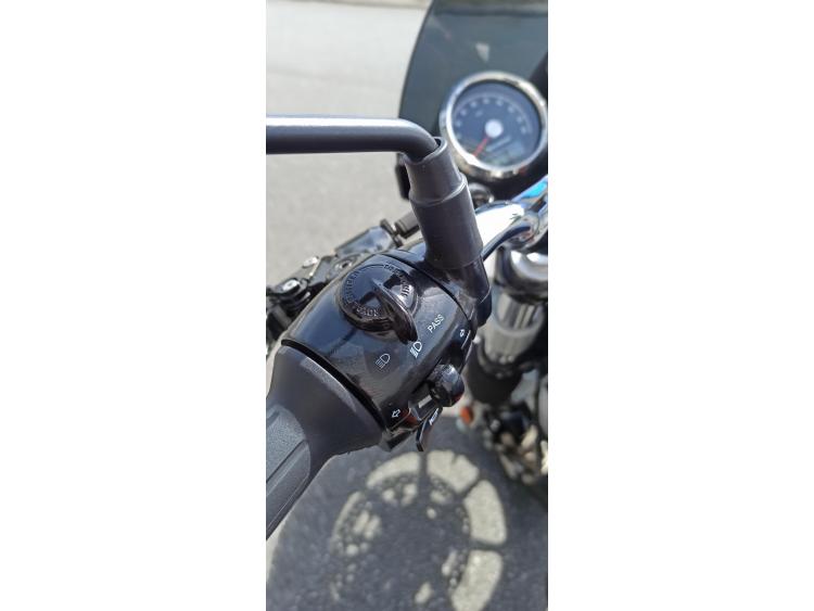 ROYAL ENFIELD INTERCEPTOR 650