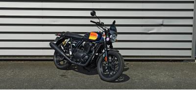ROYAL ENFIELD INTERCEPTOR 650