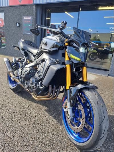 YAMAHA MT-09 SP