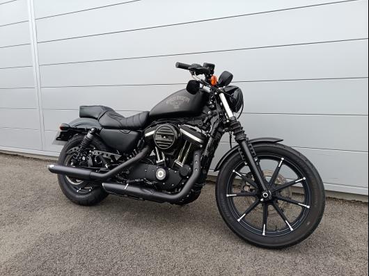 HARLEY-DAVIDSON SPORTSTER IRON 883