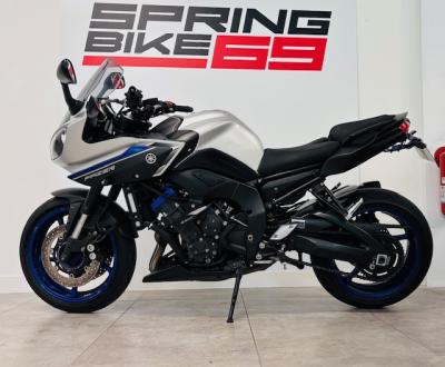 YAMAHA FZ8
