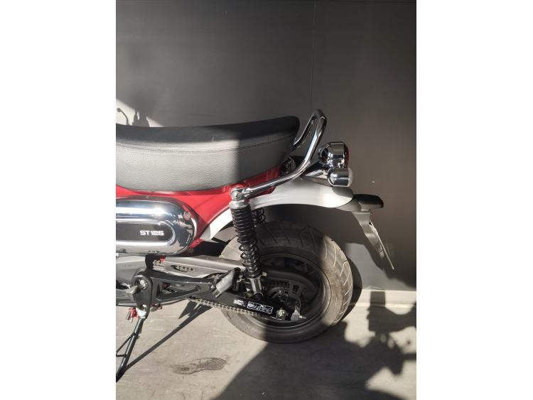 HONDA DAX ST 125