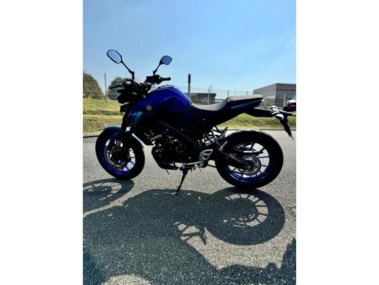 YAMAHA MT-125