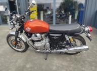 ROYAL ENFIELD INTERCEPTOR 650