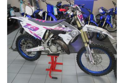 YAMAHA YZ 125