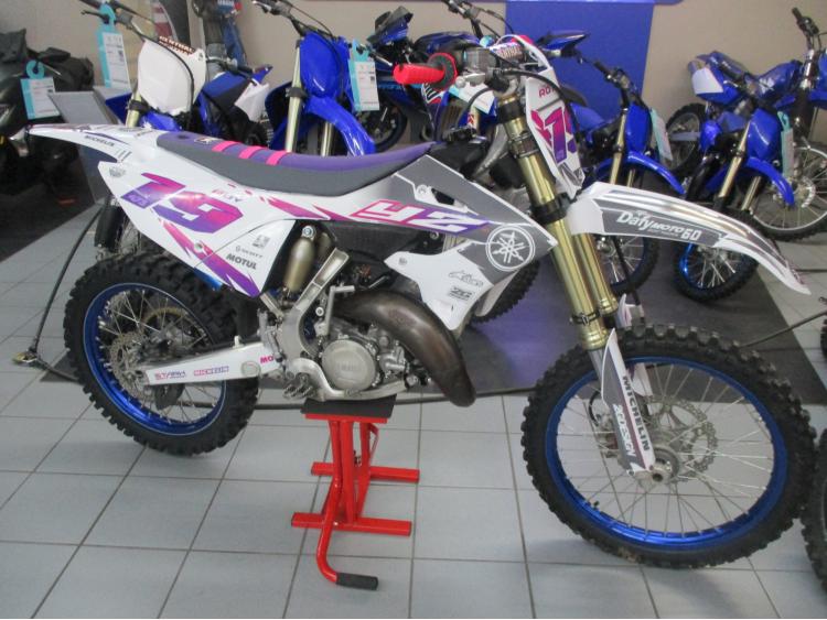 YAMAHA YZ 125