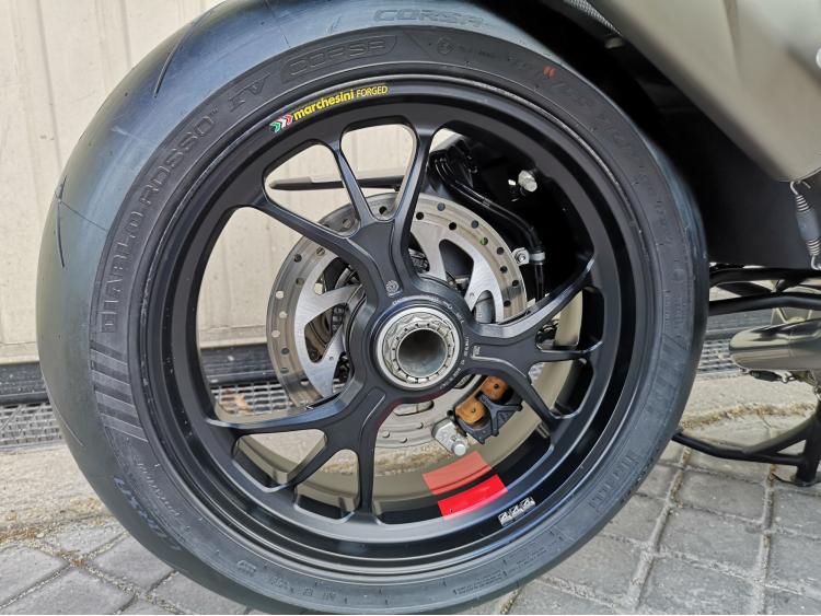 DUCATI MULTISTRADA V4 PIKES PEAK