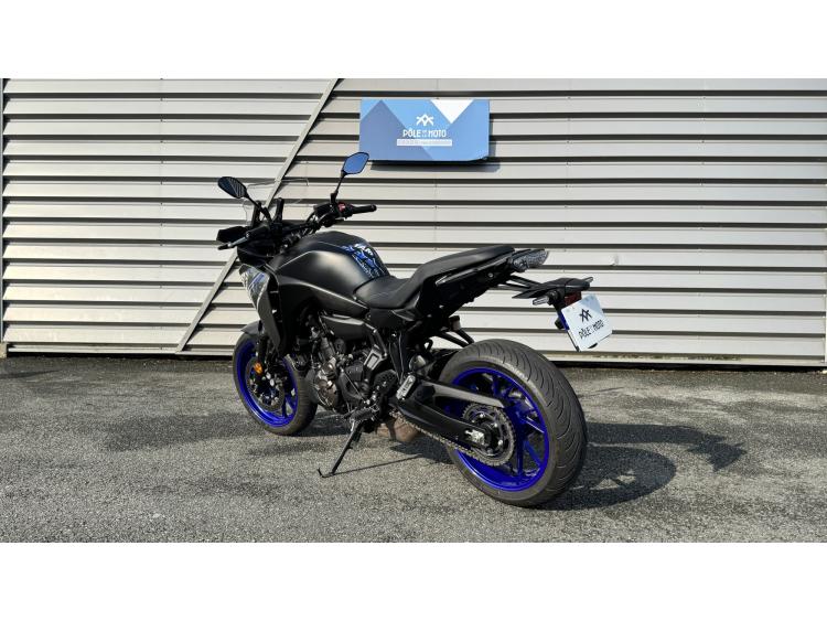 YAMAHA TRACER 7