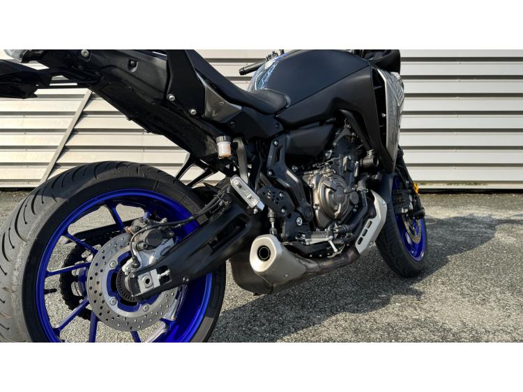 YAMAHA TRACER 7