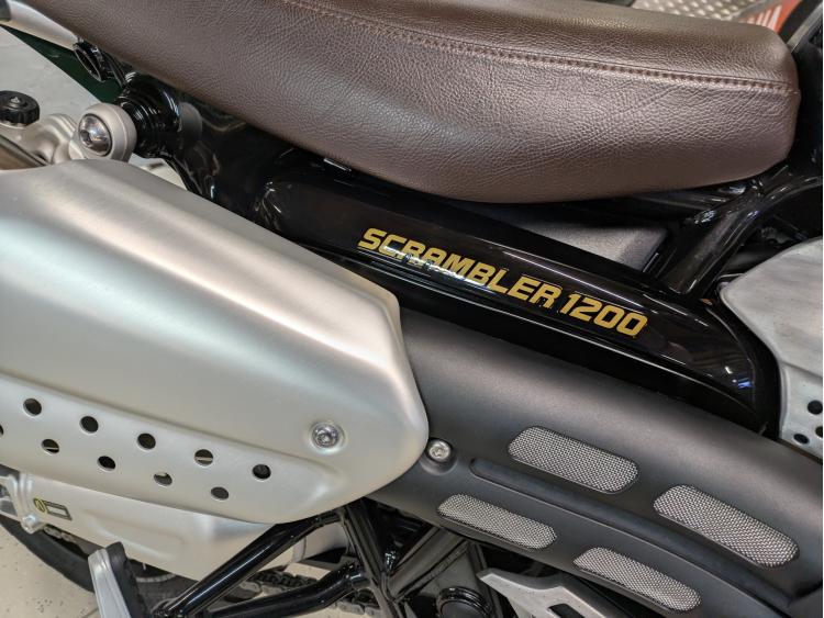 TRIUMPH SCRAMBLER 1200 XE STEVE MC QUEEN