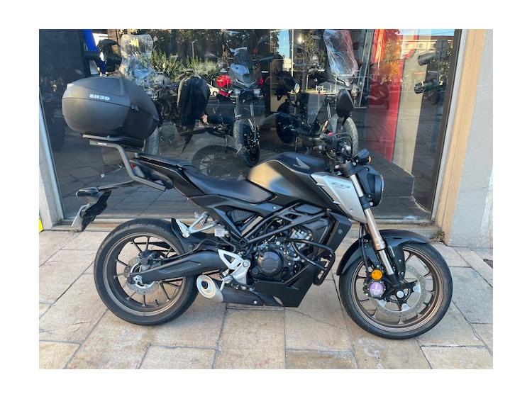 HONDA CB125R