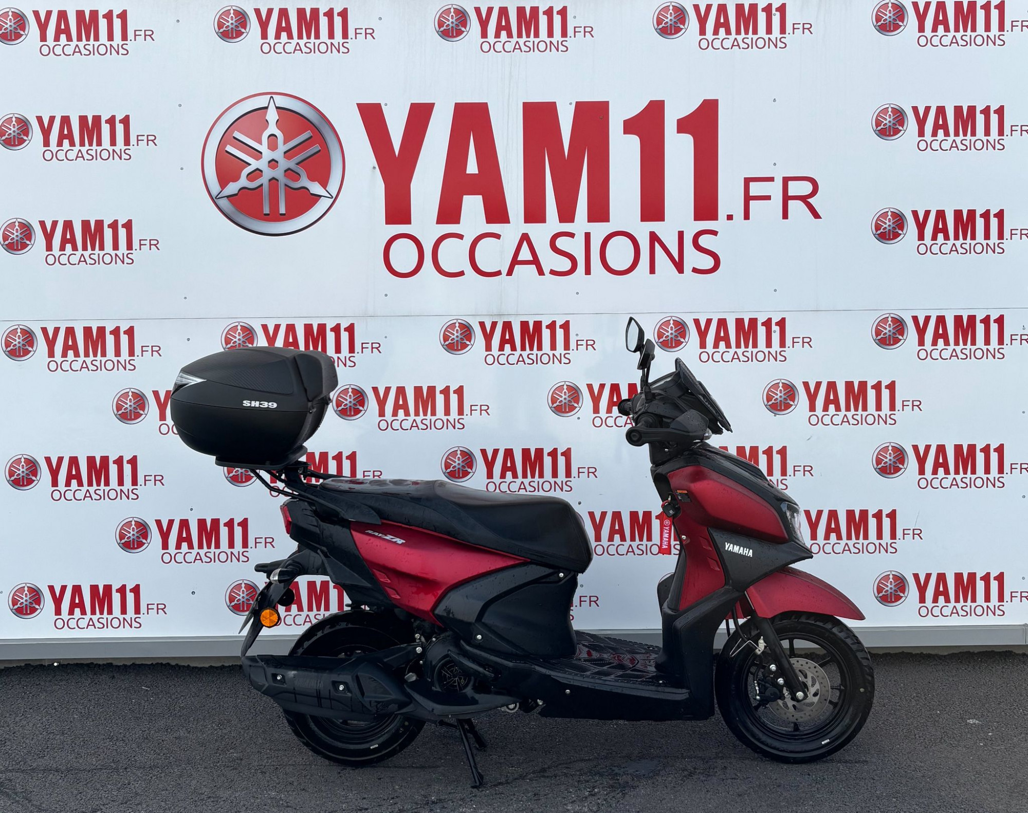 YAMAHA RayZR 125