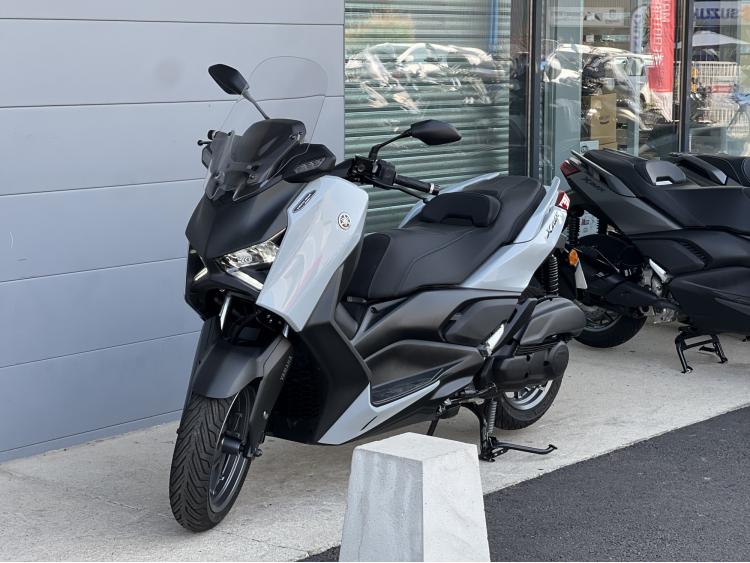 YAMAHA XMAX 125 TECH MAX