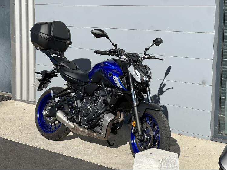 YAMAHA MT-07