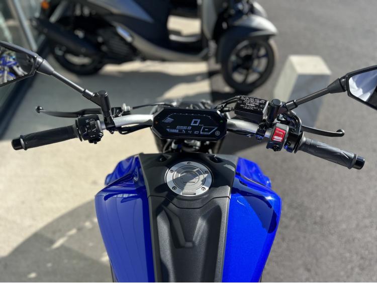 YAMAHA MT-07