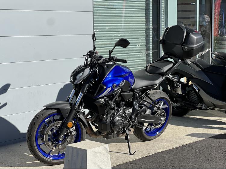 YAMAHA MT-07