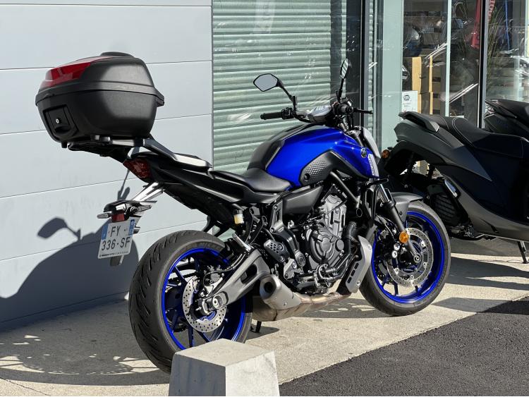 YAMAHA MT-07