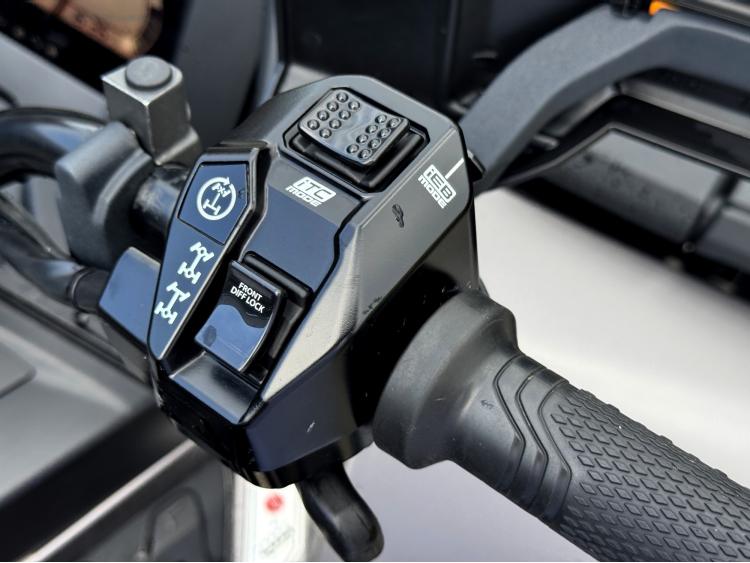 CAN-AM OUTLANDER MAX HD10 PRO XU 1000R 1000 can am 850 