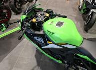KAWASAKI ZX4R ZX 4 R
