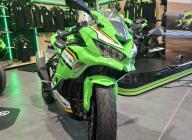 KAWASAKI ZX4R ZX 4 R