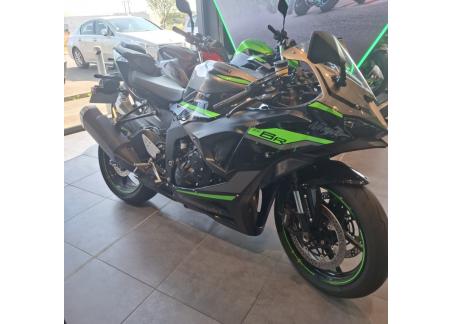 KAWASAKI ZX-6R 636