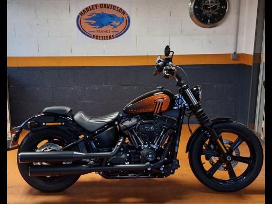 HARLEY-DAVIDSON SOFTAIL STREET BOB 1868