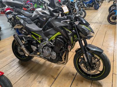 KAWASAKI Z 900