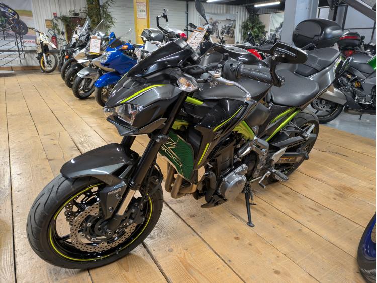 KAWASAKI Z 900