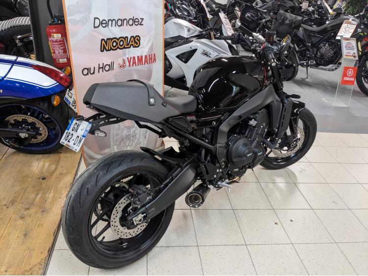 YAMAHA XSR 900