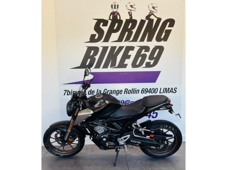 HONDA CB 125 R