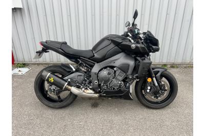 YAMAHA MT-10