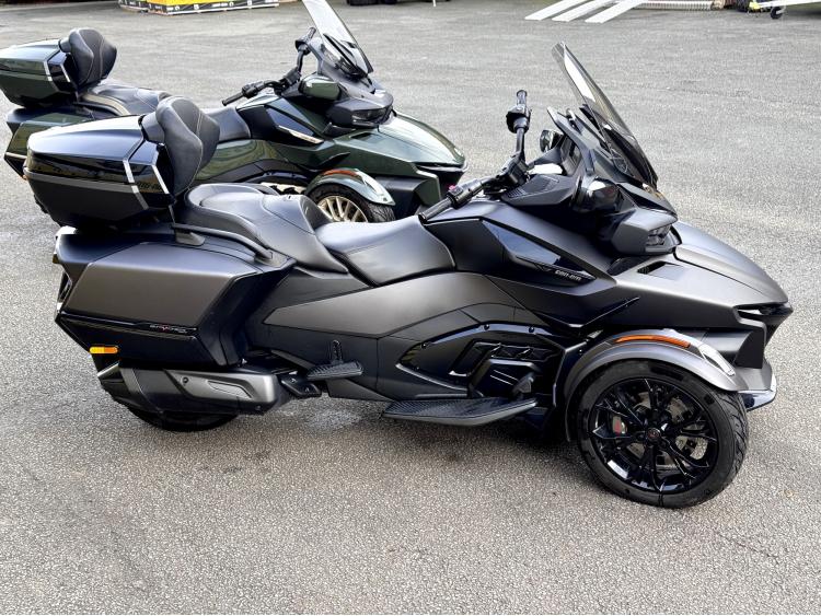 CAN-AM SPYDER RT 1330 LIMITED canam rts ltd f3 goldwing can am