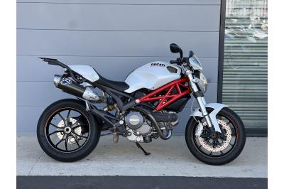 DUCATI 796 MONSTER