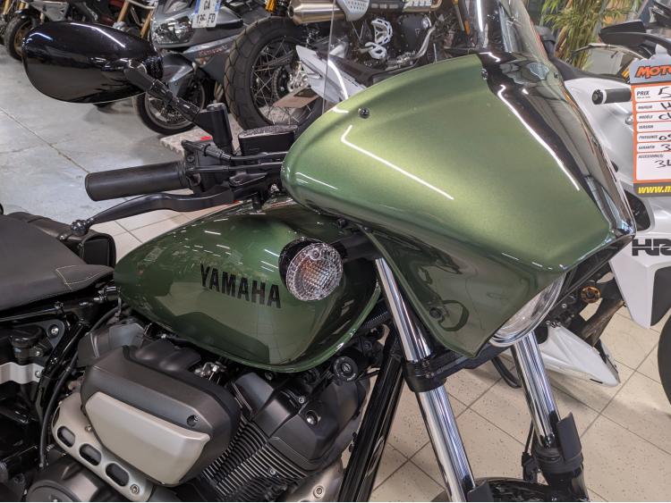 YAMAHA XV 950 BOLT R