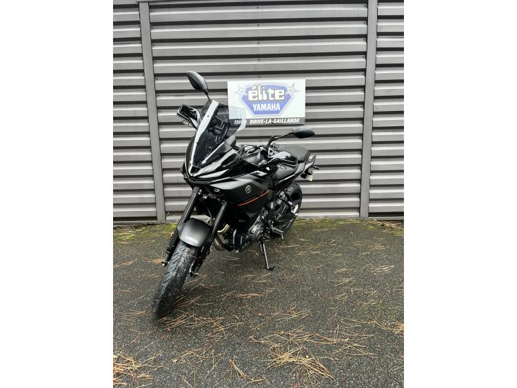 YAMAHA TRACER 7