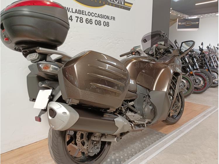 KAWASAKI 1400 GTR