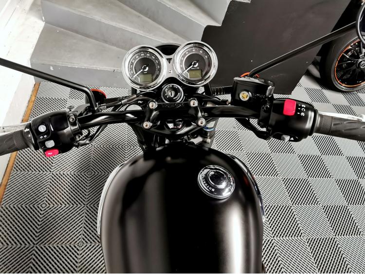 TRIUMPH Bonneville T100 BLACK - 1ERE MAIN - ELIGIBLE A2 - T 100 