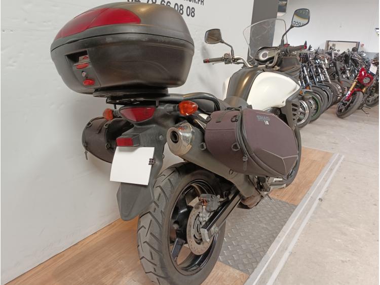 SUZUKI DL 650 V-STROM