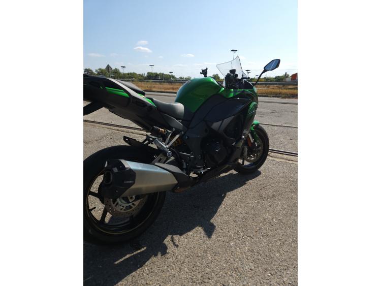 KAWASAKI NINJA 1000 SX SE