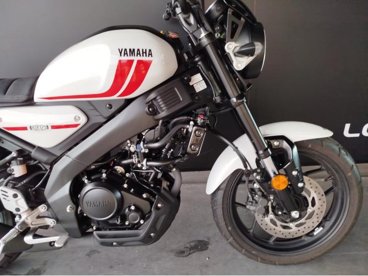 YAMAHA XSR 125 - Possibilité LOA