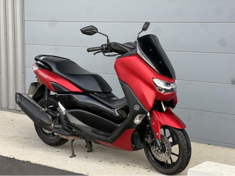 YAMAHA NMAX 125
