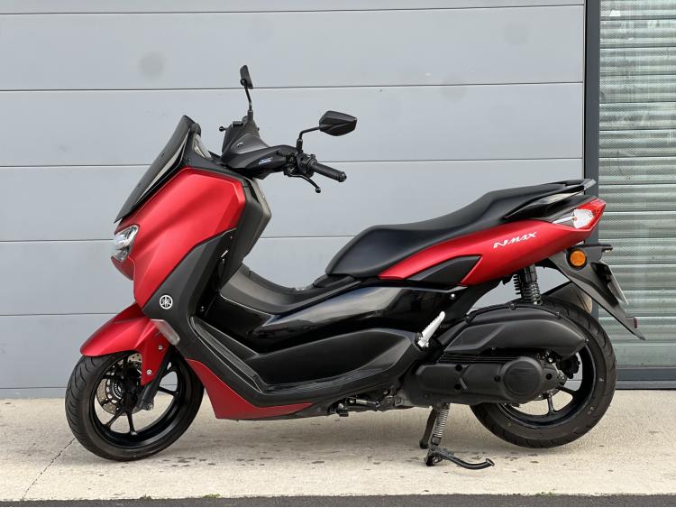 YAMAHA NMAX 125