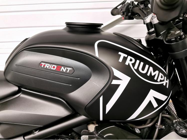 TRIUMPH TRIDENT 660 - Eligible A2