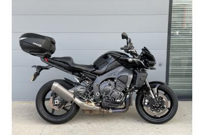 YAMAHA MT-10