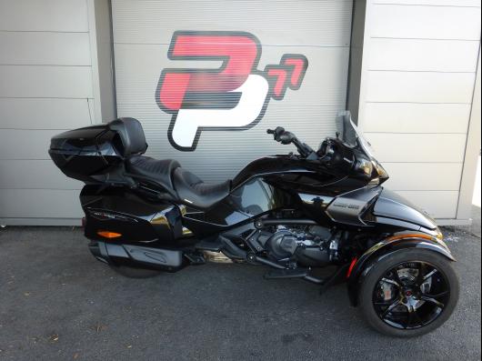 CAN-AM SPYDER F3 LIMITED TRES PEU DE KMS