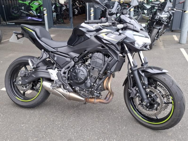 KAWASAKI Z 650 (47.5CV) IDEAL PERMIS A2