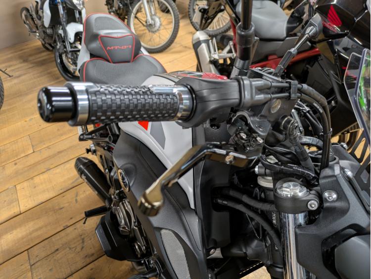 YAMAHA MT-07 (47.5CV)