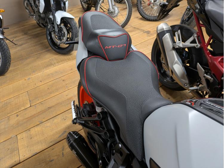 YAMAHA MT-07 (47.5CV)